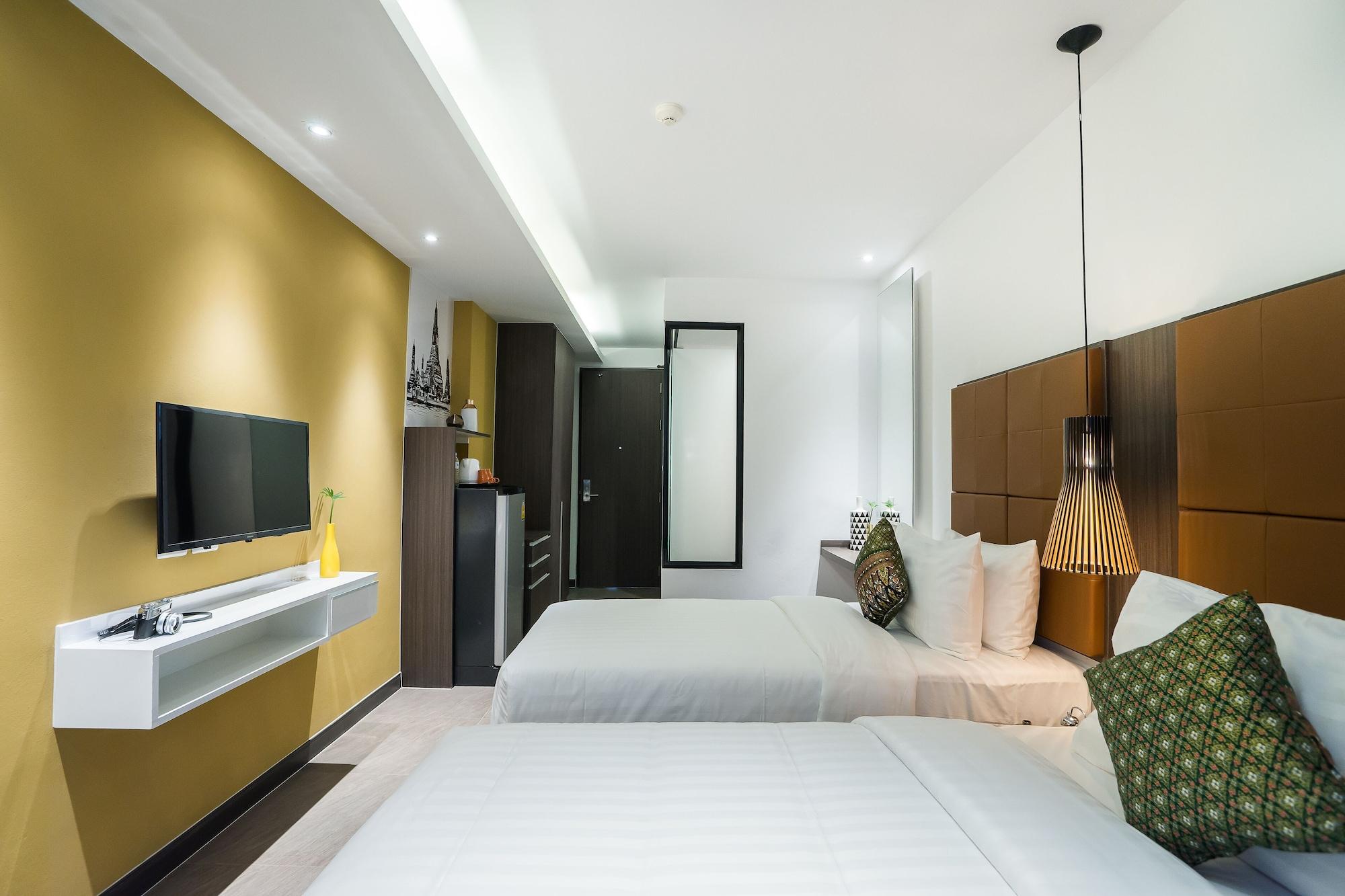 Aim House Bangkok No Parking Hotel Exterior photo