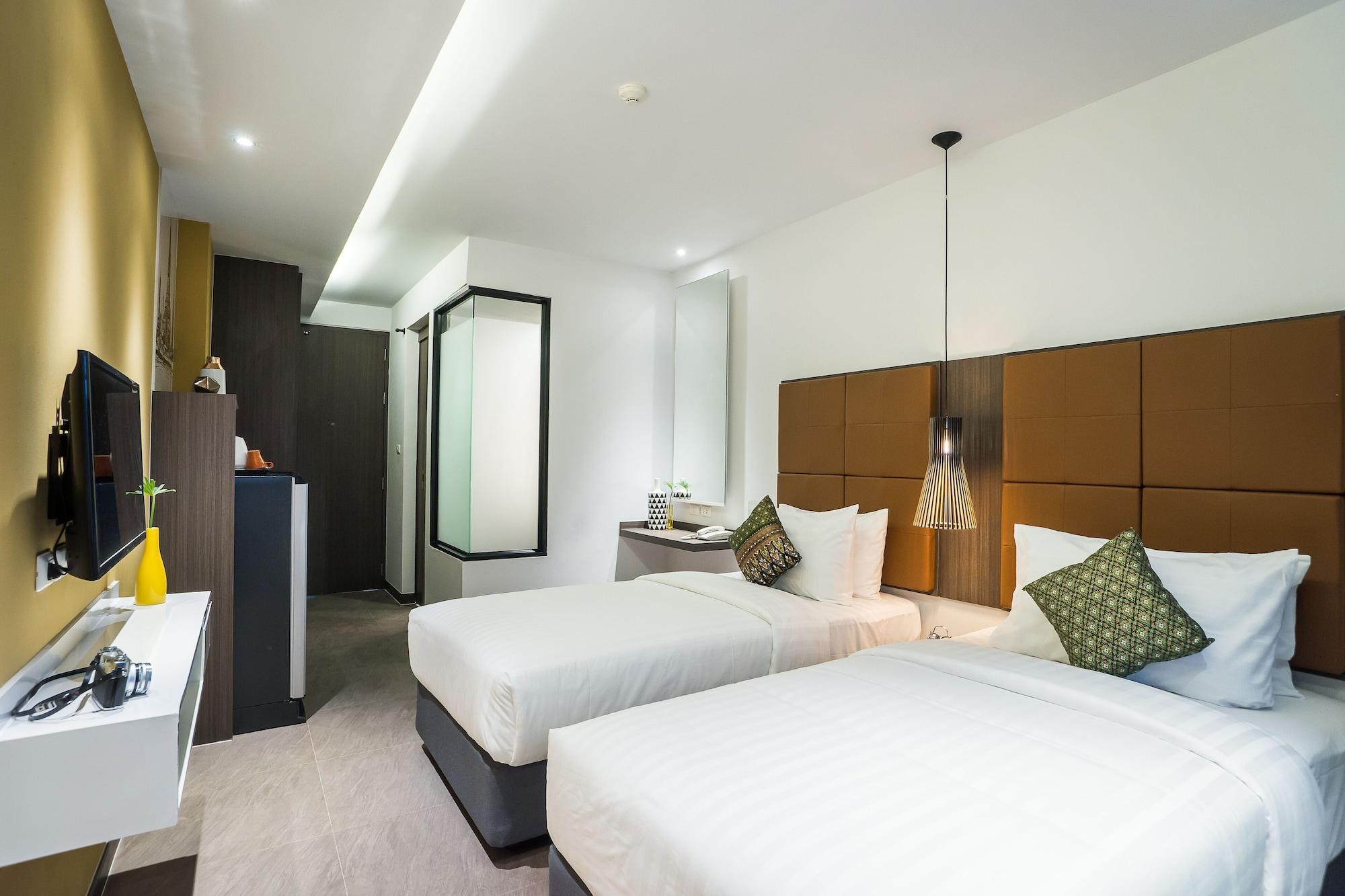 Aim House Bangkok No Parking Hotel Exterior photo