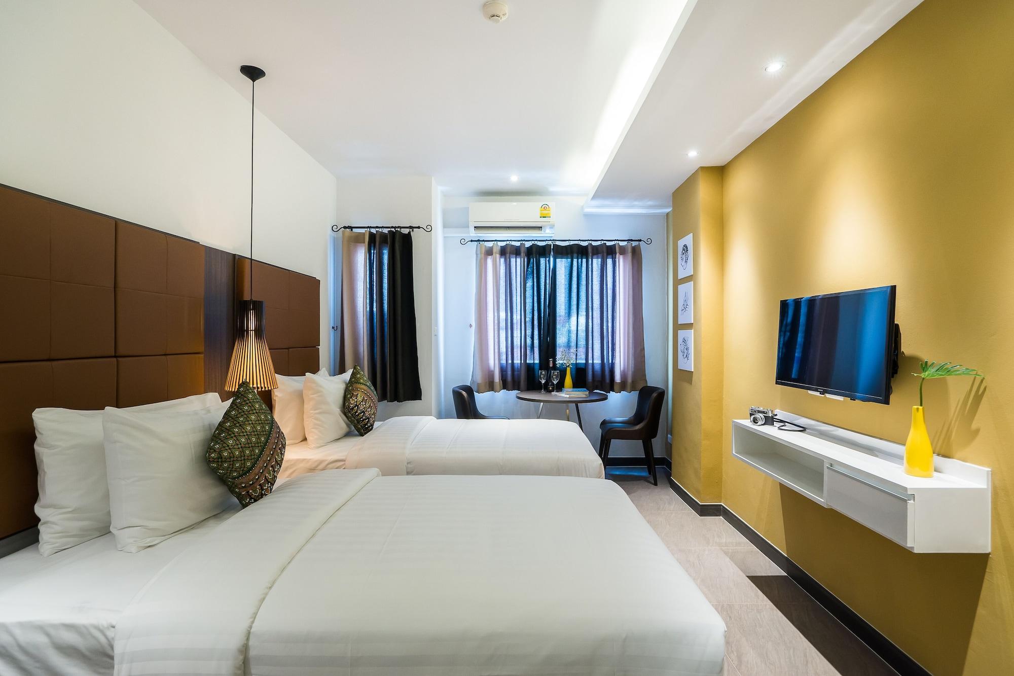 Aim House Bangkok No Parking Hotel Exterior photo