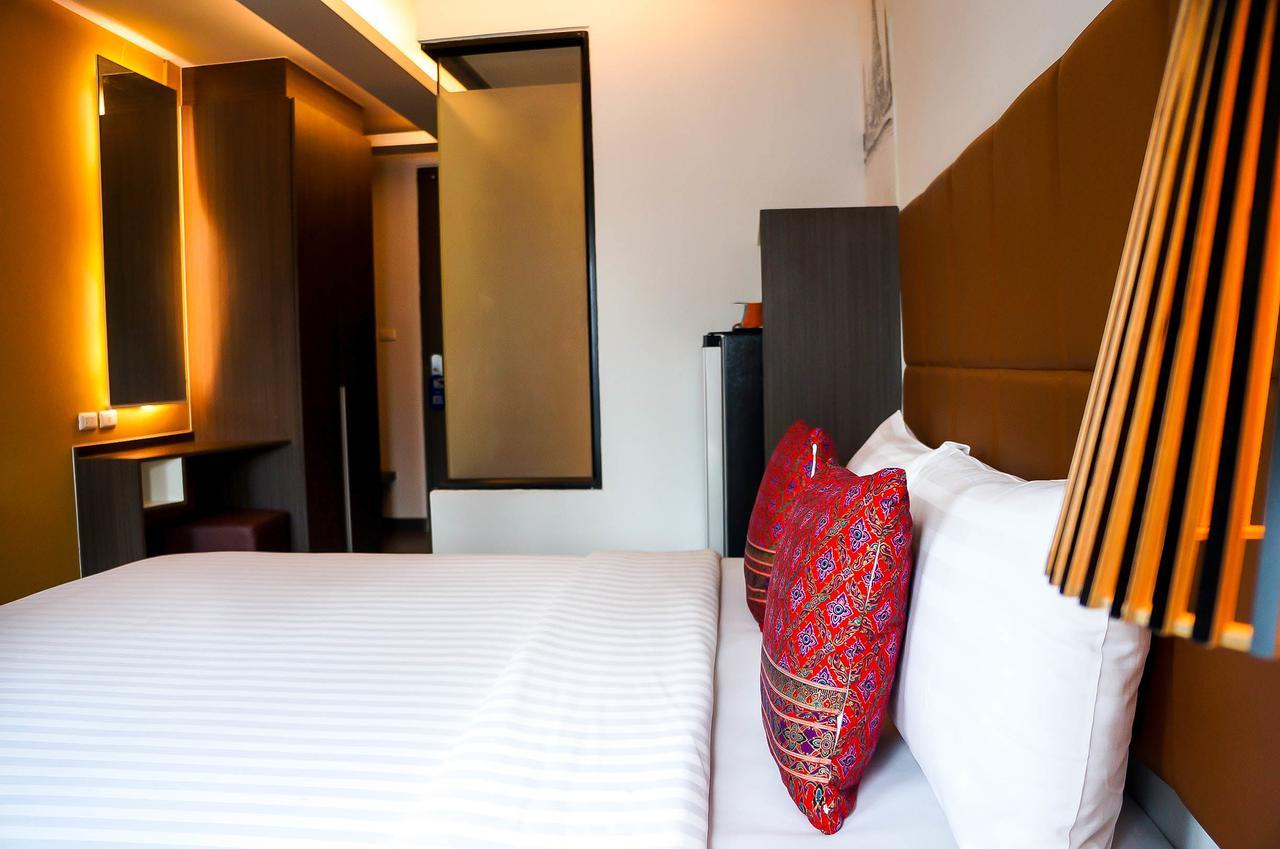 Aim House Bangkok No Parking Hotel Room photo